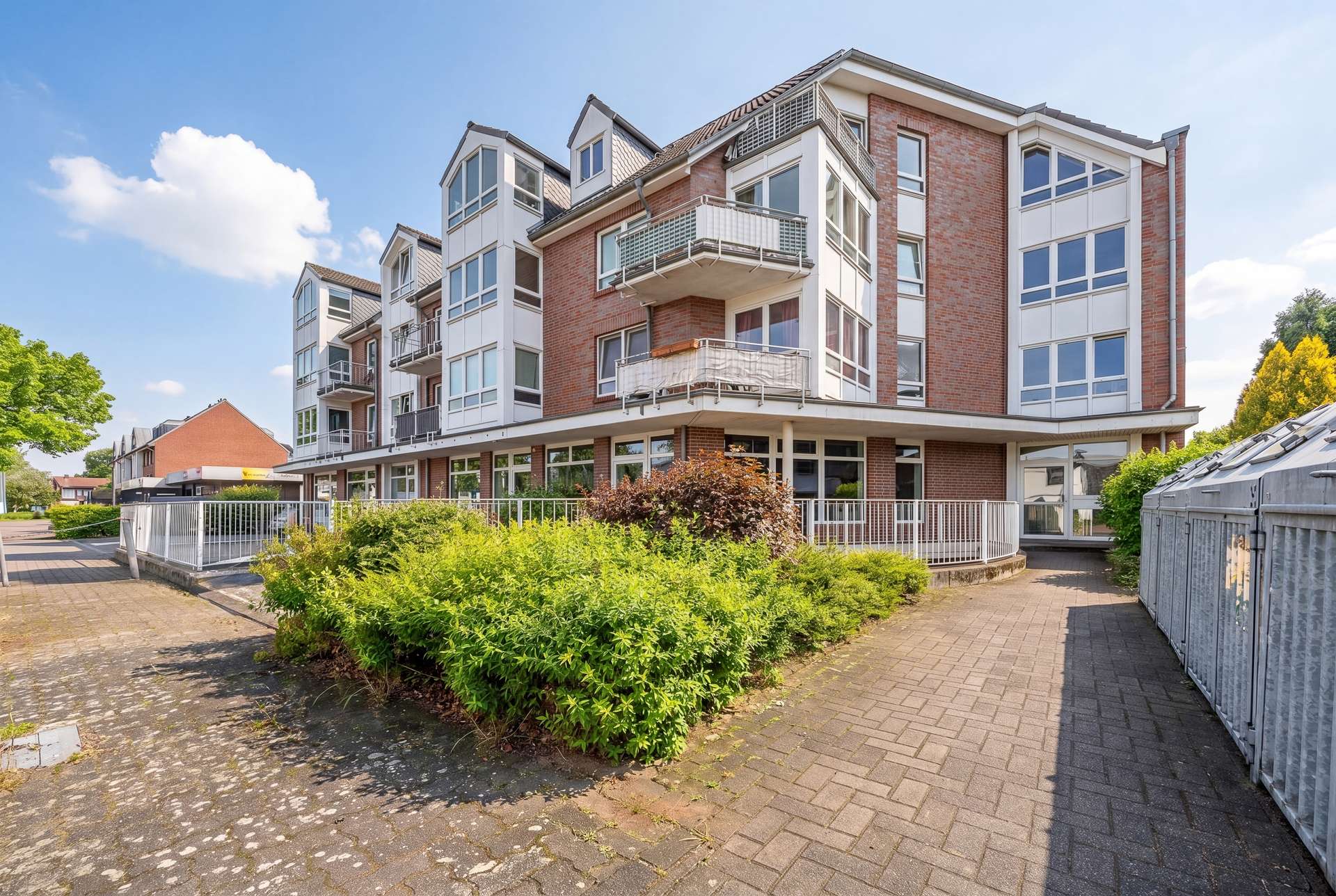 Gepflegte Büroeinheit in etablierter Lage in Norderstedt – Bild 1