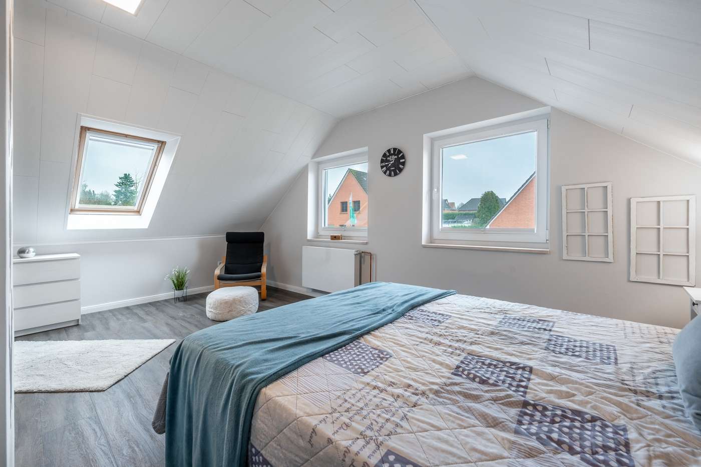 Modernisiertes und großzügiges Einfamilienhaus mit Gartenidylle – Bild 8