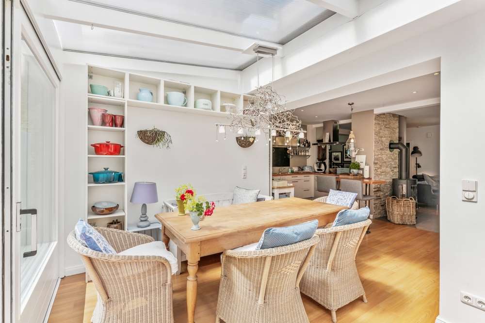Ein Zuhause für Menschen mit Sinn für Charakter, Raumgefühl und Atmosphäre – Bild 7