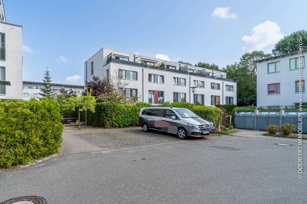 Hamburg – Langenhorn | Wunderschöne 3,5 Zimmer Maisonette-Wohnung am Naturschutzgebiet Raakmoor – Bild 1