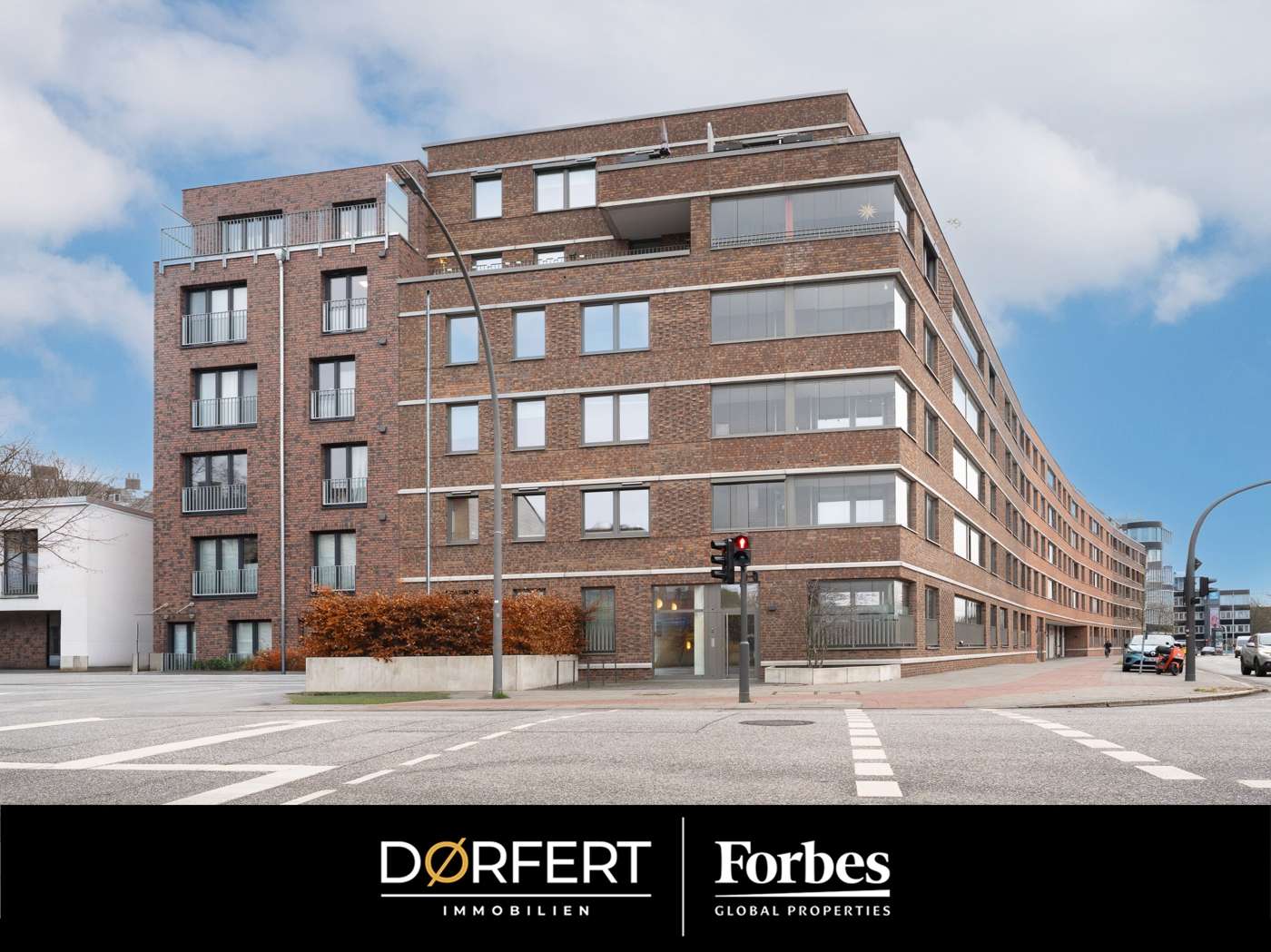 Urbane Eleganz mit Balkon-Charme und Loggia – Bild 1