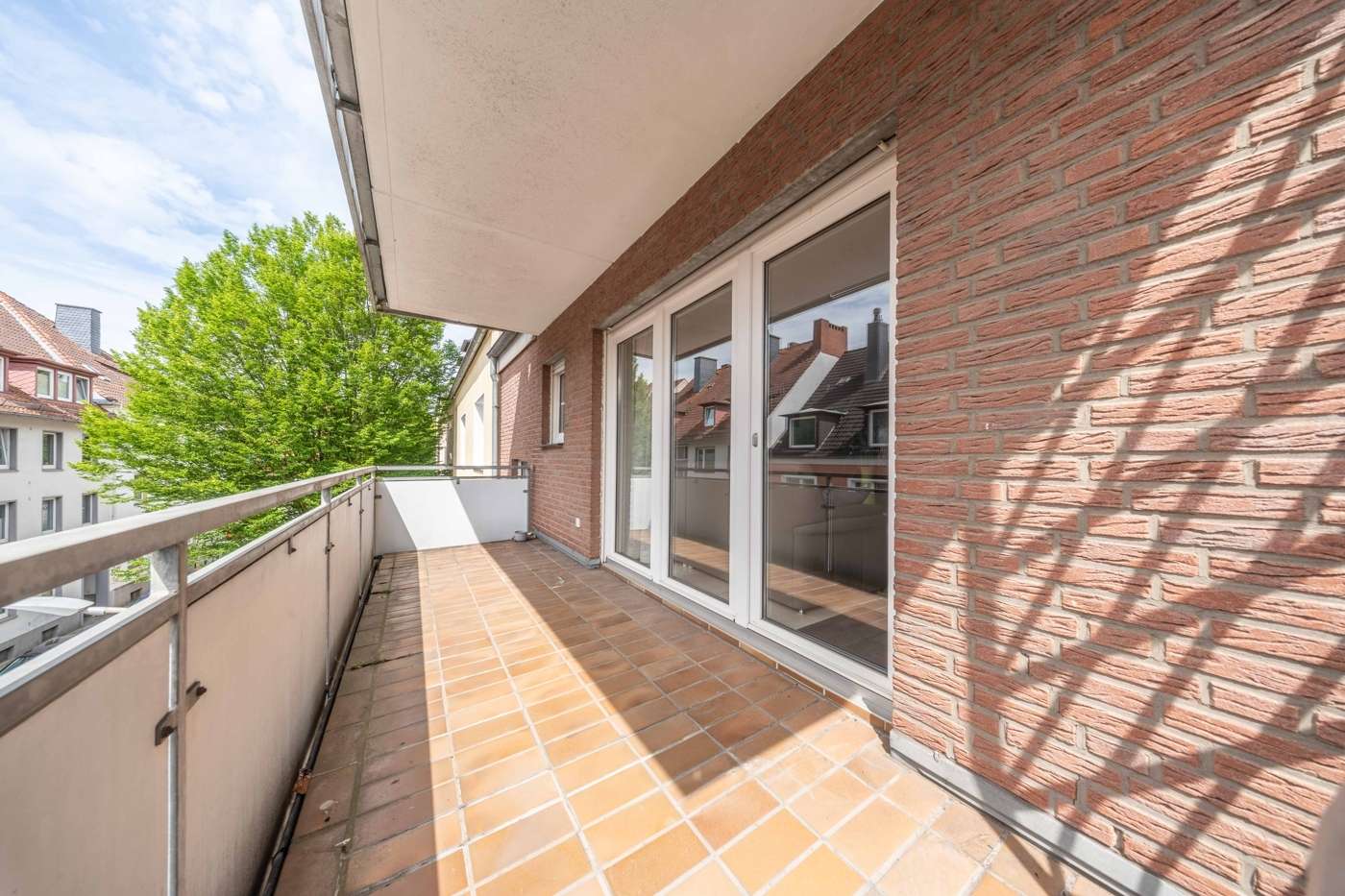 Wohnen mit Komfort: 3-Zimmer-Eigentumswohnung mit Garage und Fußbodenheizung Toplage Osna- Wüste – Bild 6