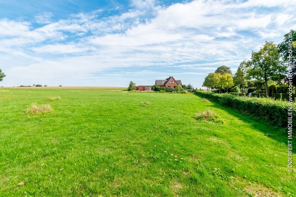 Stockelsdorf – Pohnsdorf | Traumhaftes Baugrundstück (EFH/DHH/MFH) nahe Bad Schwartau und der Ostsee – Bild 1