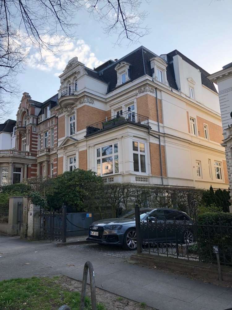 Hamburg – Harvestehude | Repräsentative Stadtvilla in exklusiver Wohnlage mit Garten & Alster-Nähe – Bild 1