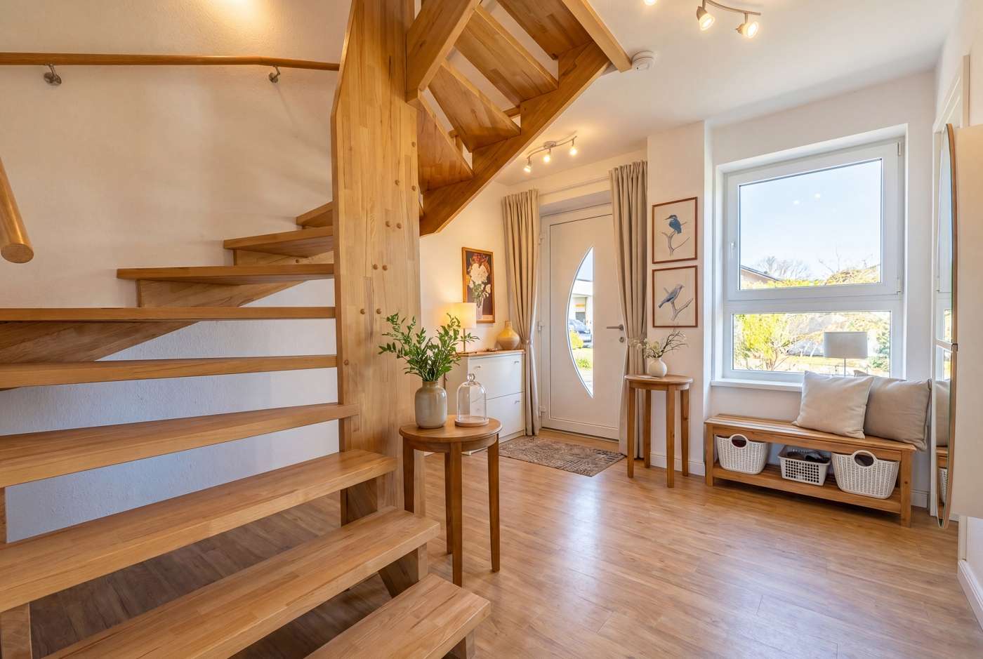 Modernes Stadthaus mit zwei Wohnungen und Dachterrasse in Top-Innenstadtlage – Bild 7