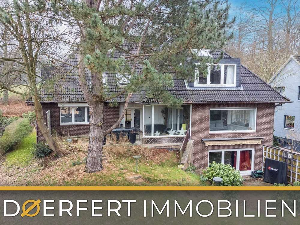 Hamburg – Lokstedt | Großzügige Villa auf großem sonnigen Grundstück mit Blick auf den Amsinckpark – Bild 1