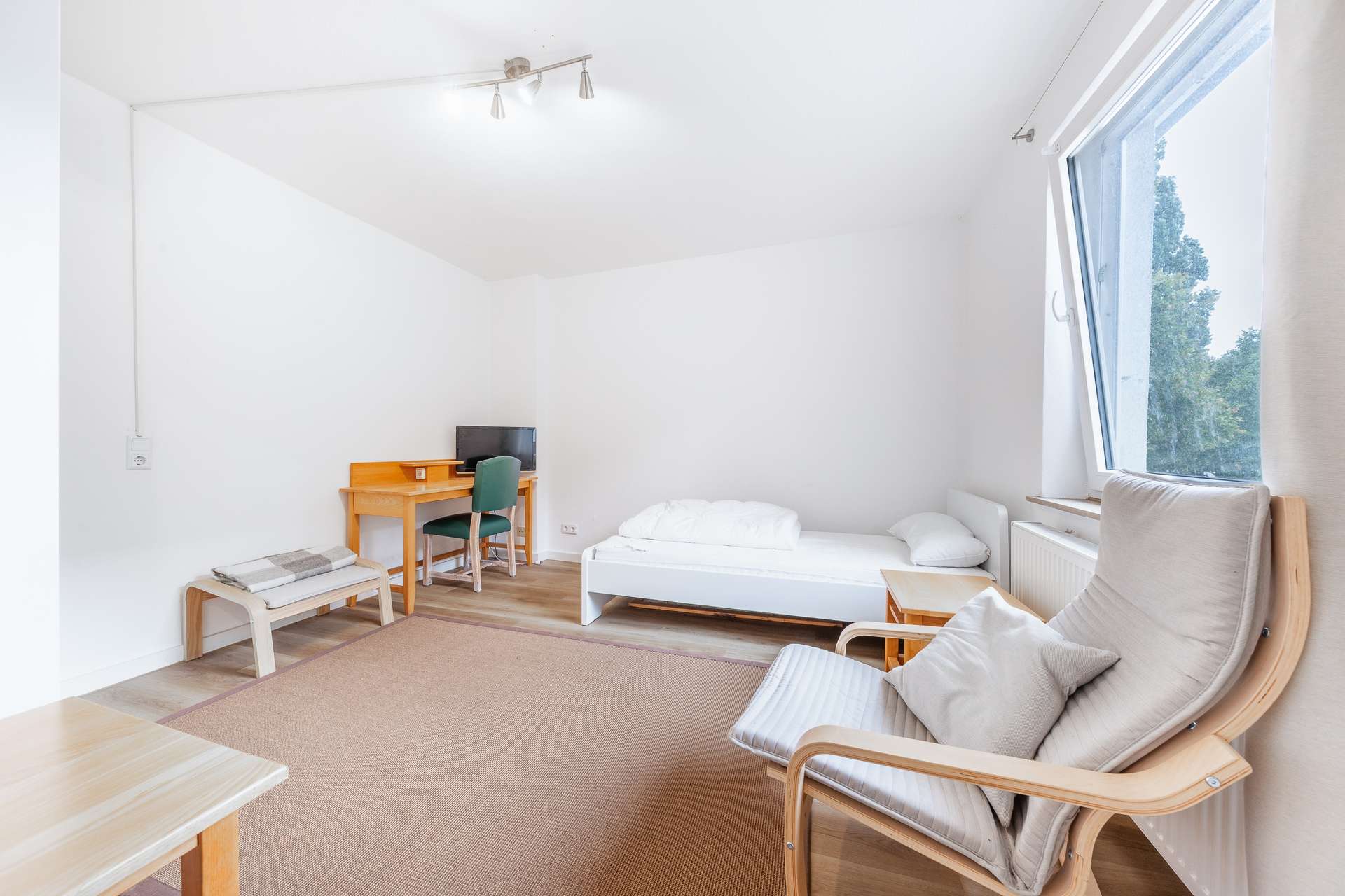 Großzügiges Reihenendhaus mit 151 m² Wohnfläche, sechs Zimmern und viel Potenzial – Bild 5