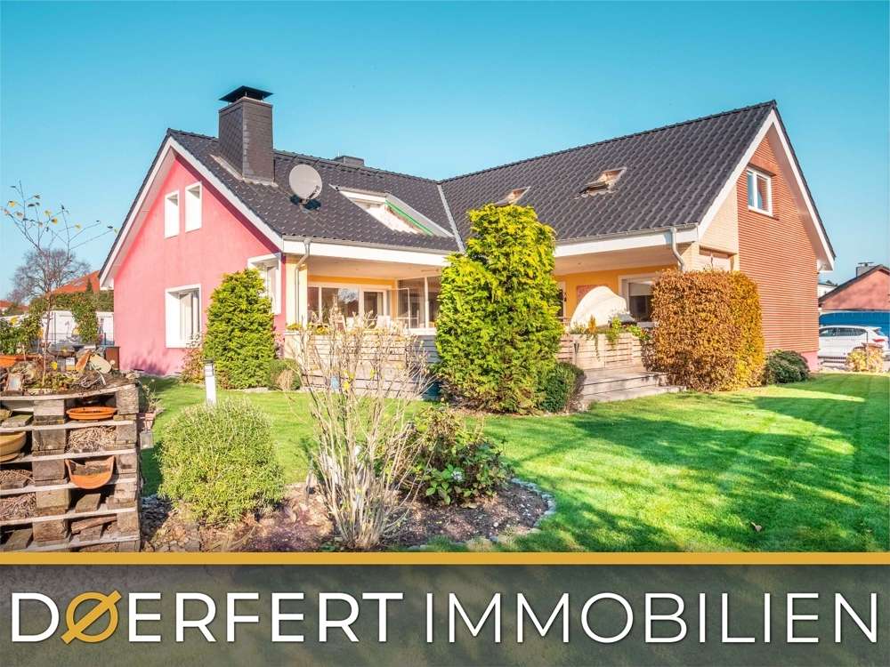 Kaltenkirchen | Saniertes Zwei- oder Mehrfamilienhaus, gr. Garten, gr. Keller, Mischgewerbe möglich – Bild 1