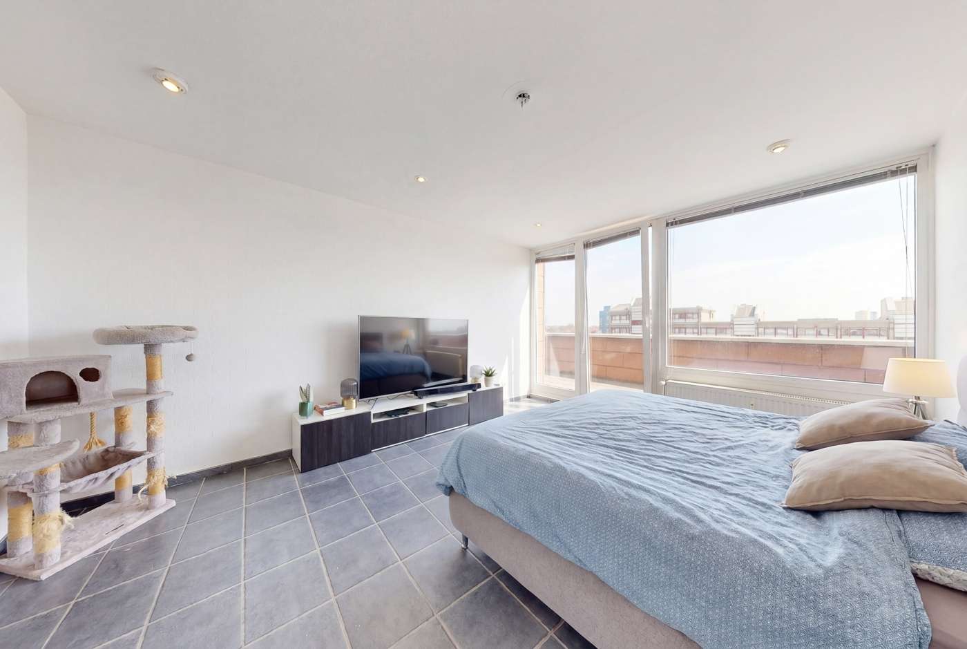 Modernisierte 2-Zi.-Wohnung mit Balkon-Terrasse, 76 m², gepflegt & ideal für Eigennutzer in Hannover – Bild 3