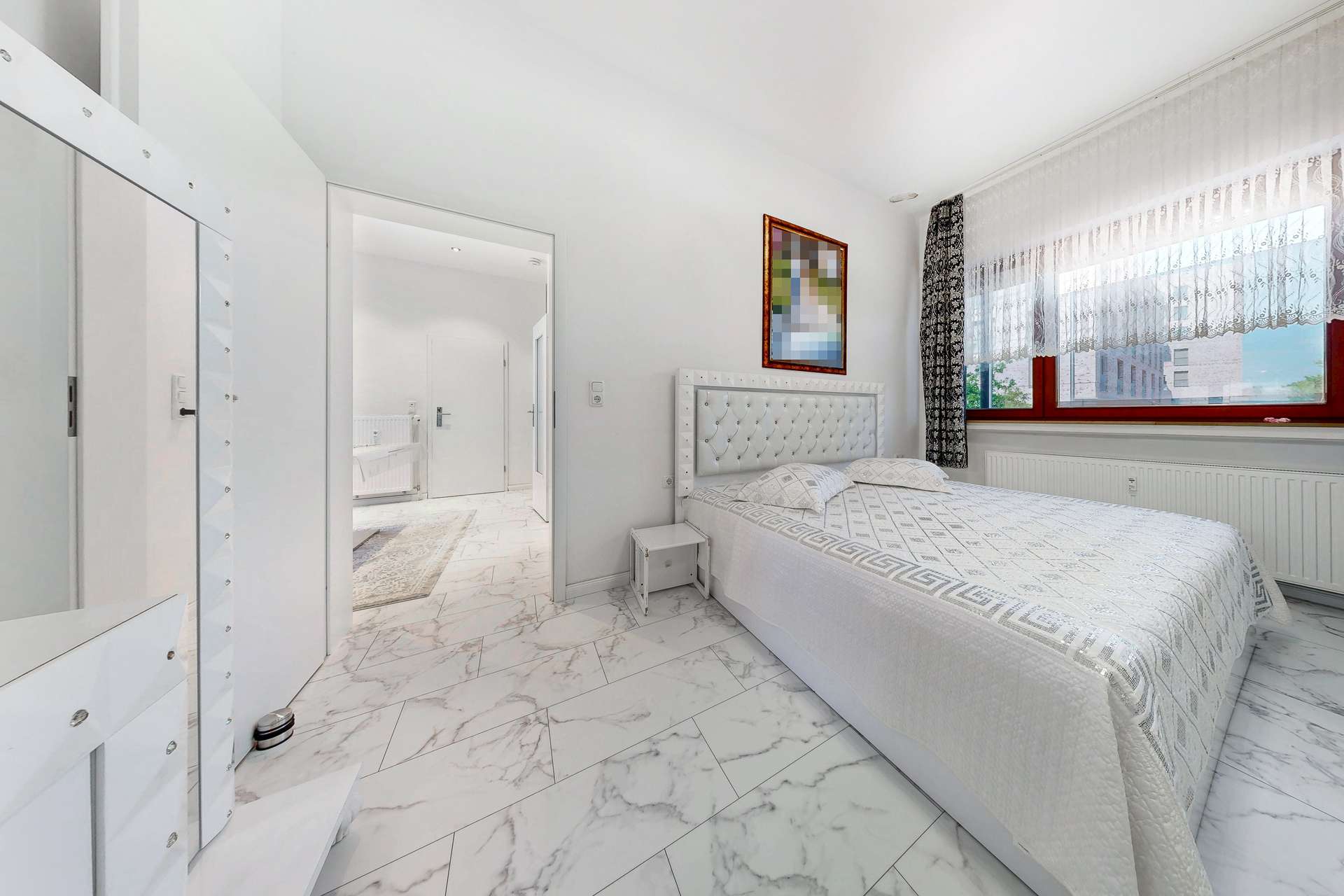 Großzügige 5-Zimmer-Wohnung mit Modernisierung und Potenzial – Bild 11