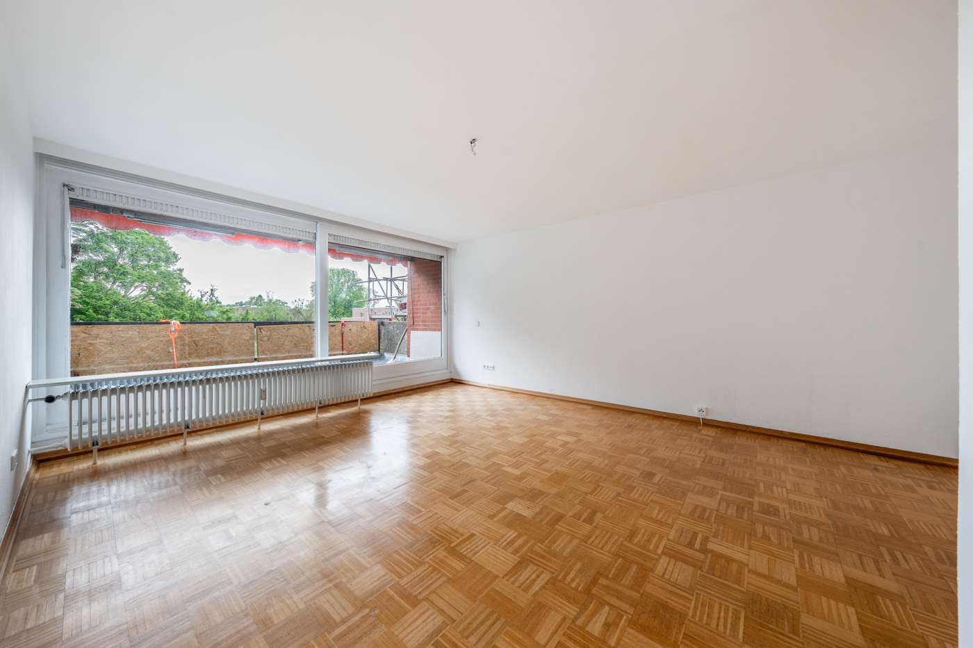 Wohlfühlwohnung mit Balkon ins Grüne
– stilvolle 2-Zimmer-Oase in Hamburg- frei lieferbar! – Bild 2