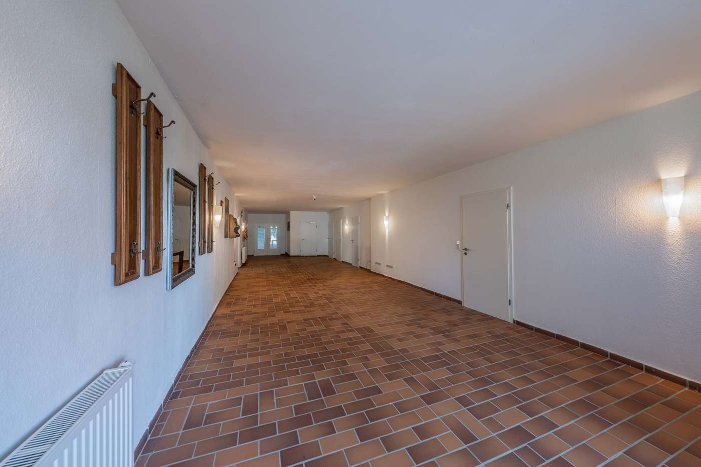 Großzügiges  Zwei- / Mehrgenerationenhaus mit 393 m² Wohnfläche & Traumgrundstück – Bild 4