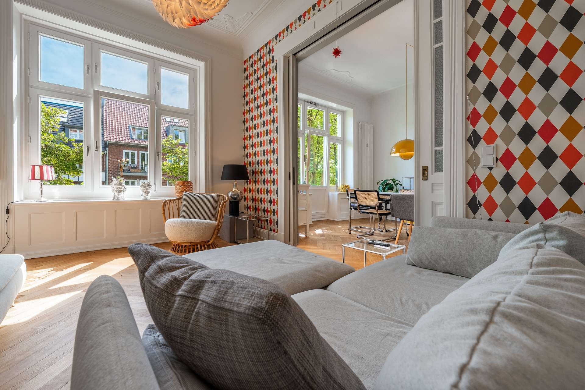 Hamburg – Uhlenhorst  Erstklassig sanierte Altbauwohnung in Alsternähe – Bild 1