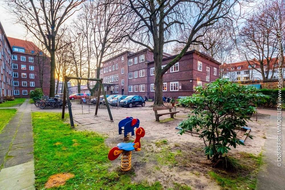 Hamburg – Eimsbüttel / Harvestehude | Rare 4-Zimmer-Wohnung in attraktiver Lage nahe der U-Bahn – Bild 1