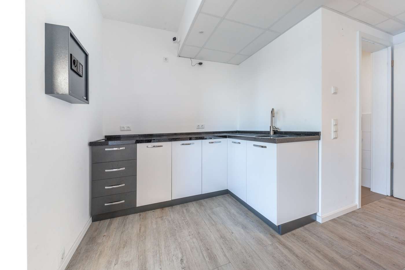 Moderne 1-Zi.-Erdgeschosswohnung mit EBK, 38 m², Neubau 2021 & Vermietungspotenzial Bremen – Bild 7
