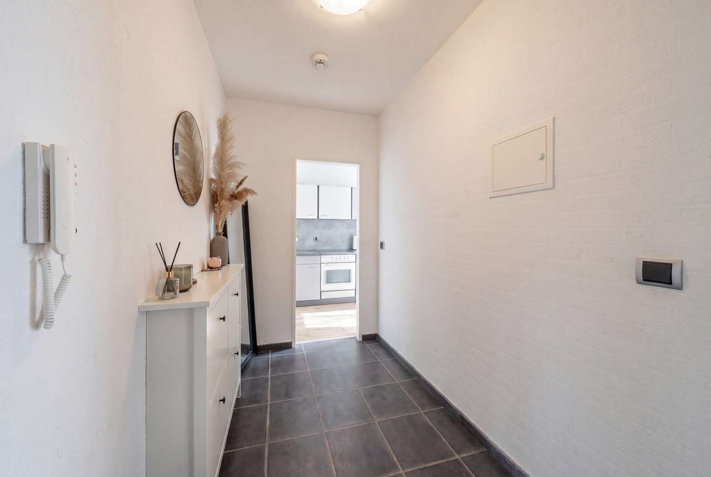 Modernisierte 2-Zi.-Wohnung mit Balkon-Terrasse, 76 m², gepflegt & ideal für Eigennutzer in Hannover – Bild 9