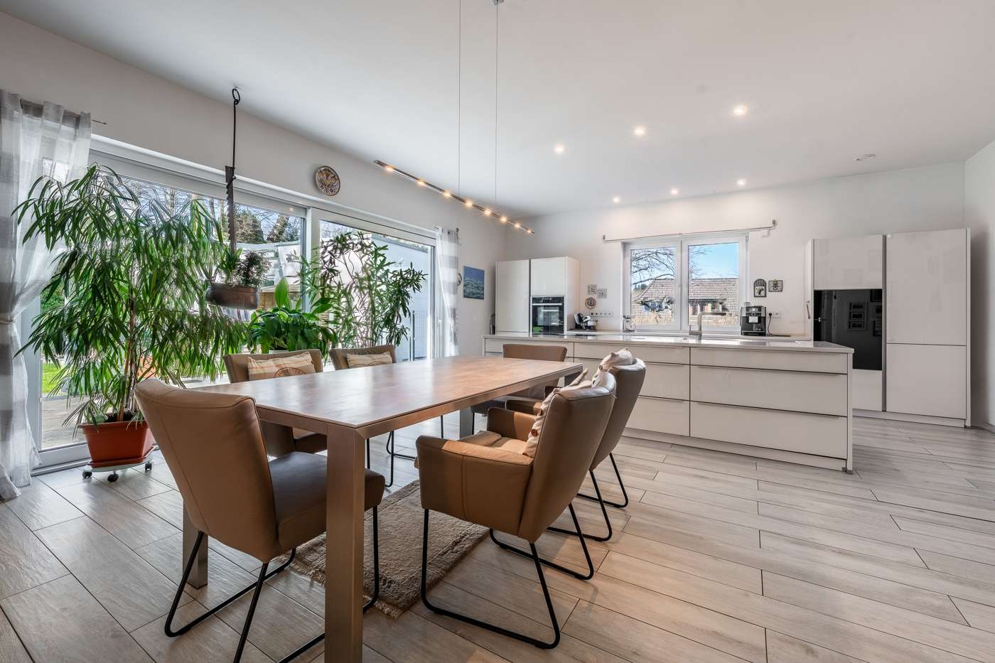 Die Ostsee nur 300 m entfernt – Luxuriöses Einfamilienhaus mit Sauna, Smart Home & Gartenoase – Bild 3