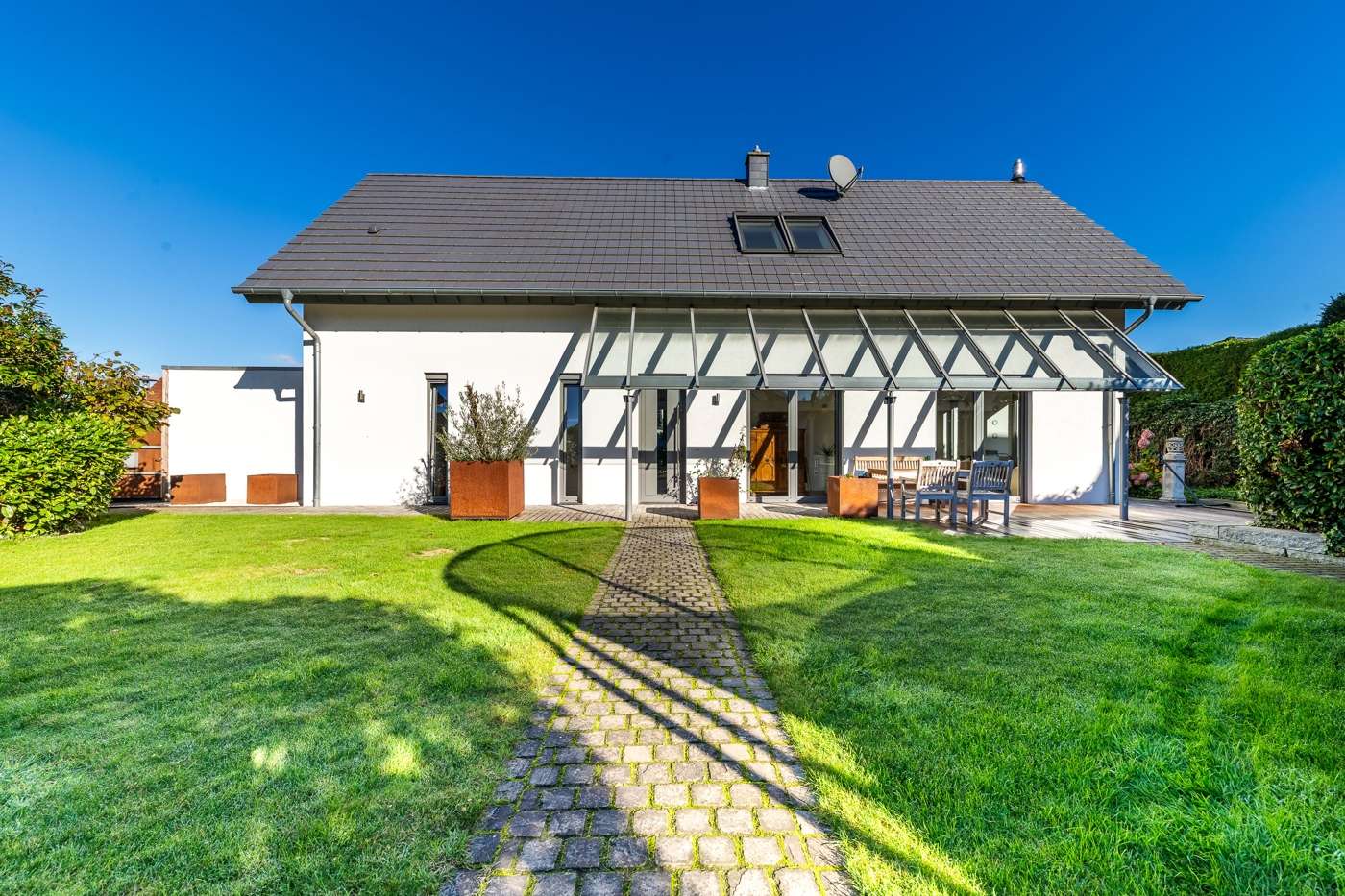 Melle – Dein Rückzugsort: Eleganz und Harmonie vereint – Bild 10