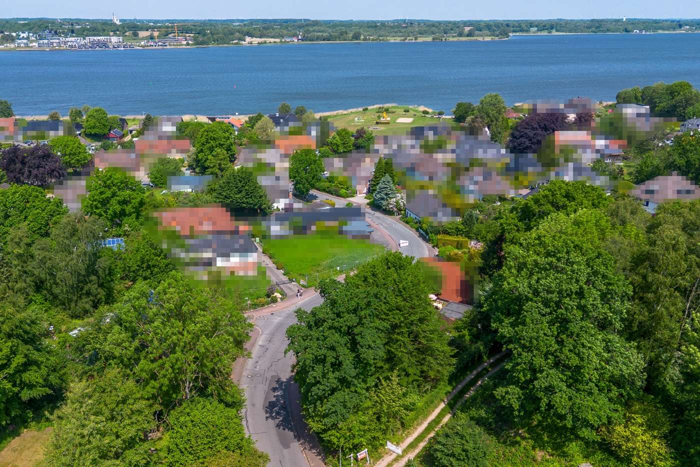 Großzügiges Einfamilienhaus mit Doppelgarage und Gartenparadies in Fahrdorf an der Schlei – Bild 10