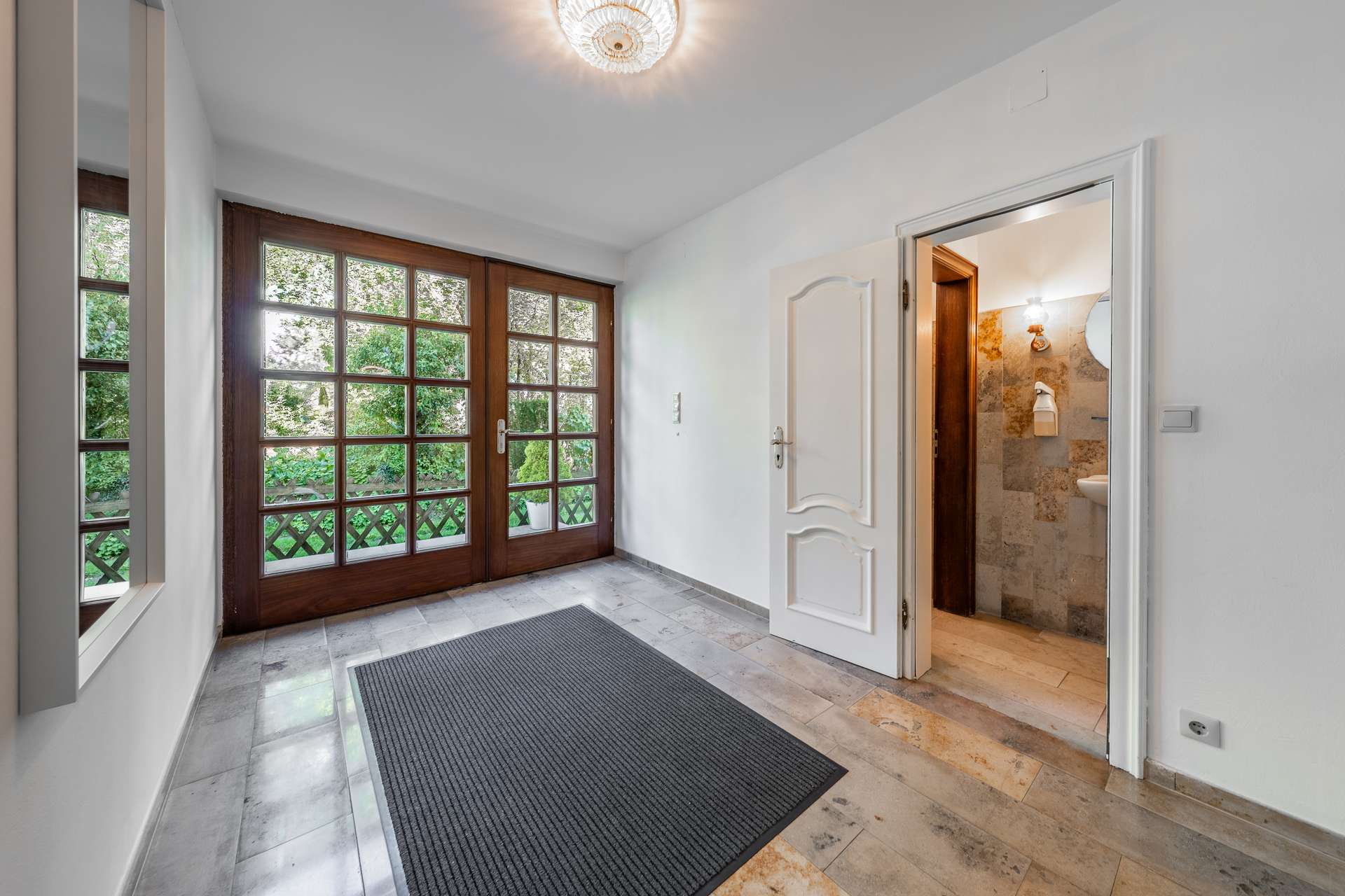 Reserviert: Einheit mit 243 m² – vielseitig nutzbar und mit Perspektive zur Wohnnutzung – Bild 5