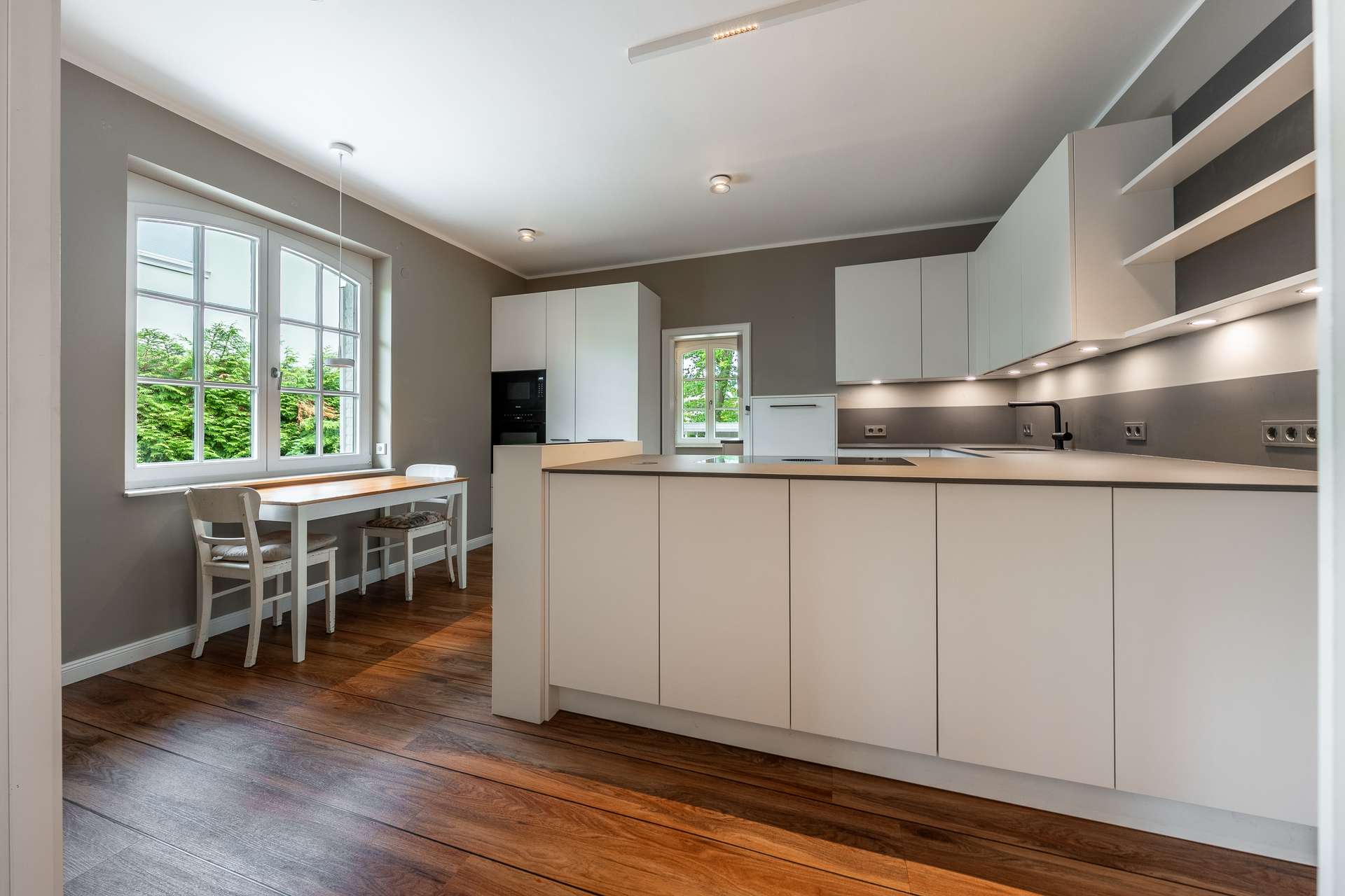 Wo Architektur auf exklusives Wohnen trifft – Bild 9