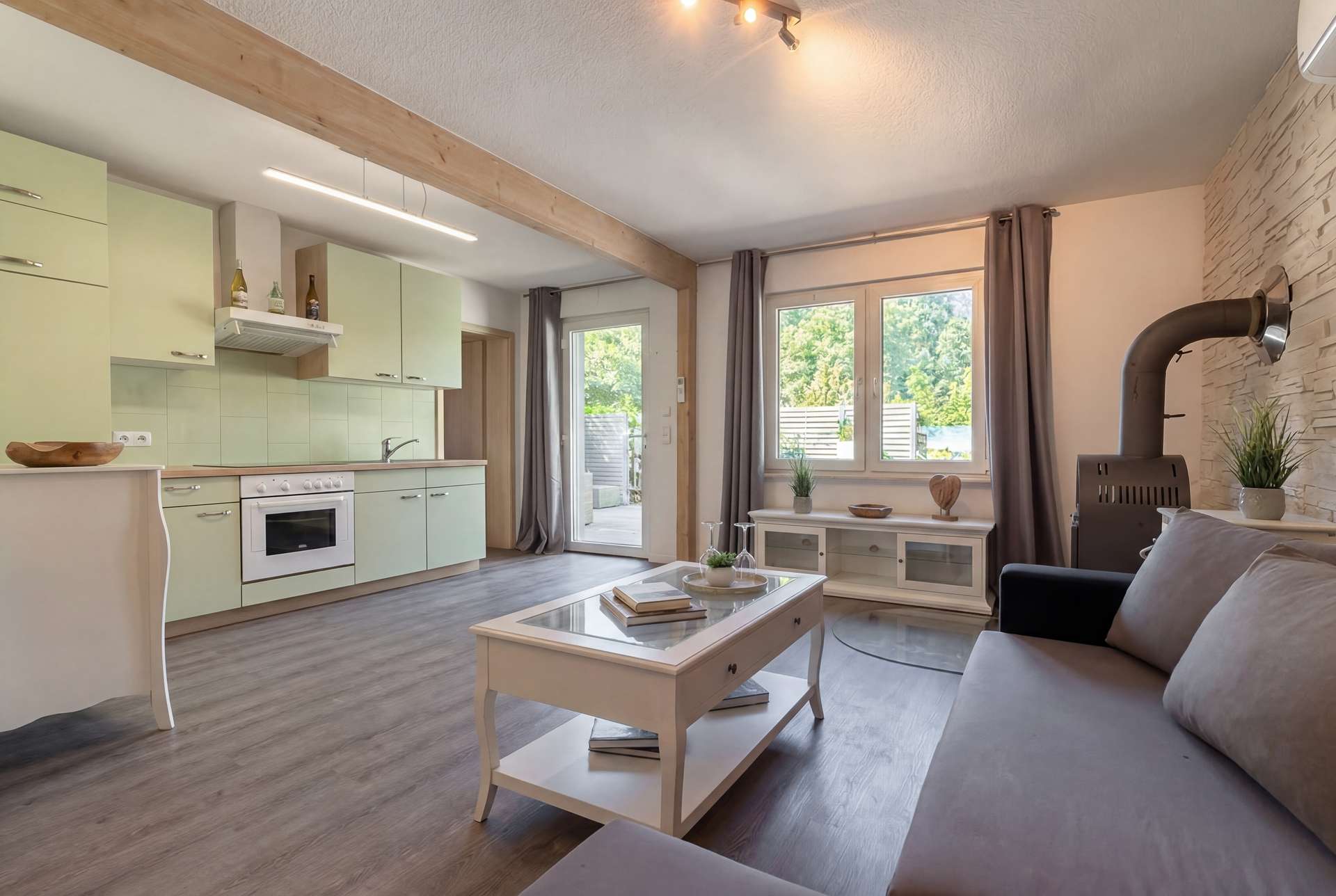 Malchow I Möbliertes Doppel-Ferienhaus, 150m zum Fleesensee / Malchower See zu Verkaufen. – Bild 4