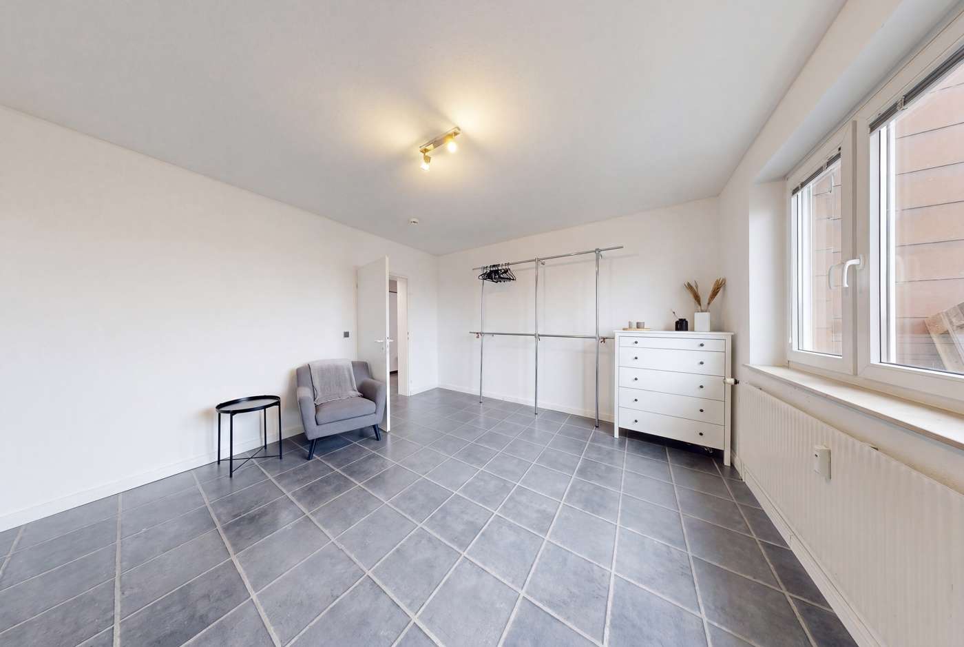 Modernisierte 2-Zi.-Wohnung mit Balkon-Terrasse, 76 m², gepflegt & ideal für Eigennutzer in Hannover – Bild 7