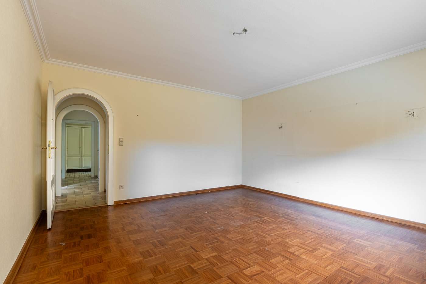 Ein Zuhause für Visionen: Einfamilienhaus mit großem Garten in Hummelsbüttel – Bild 9
