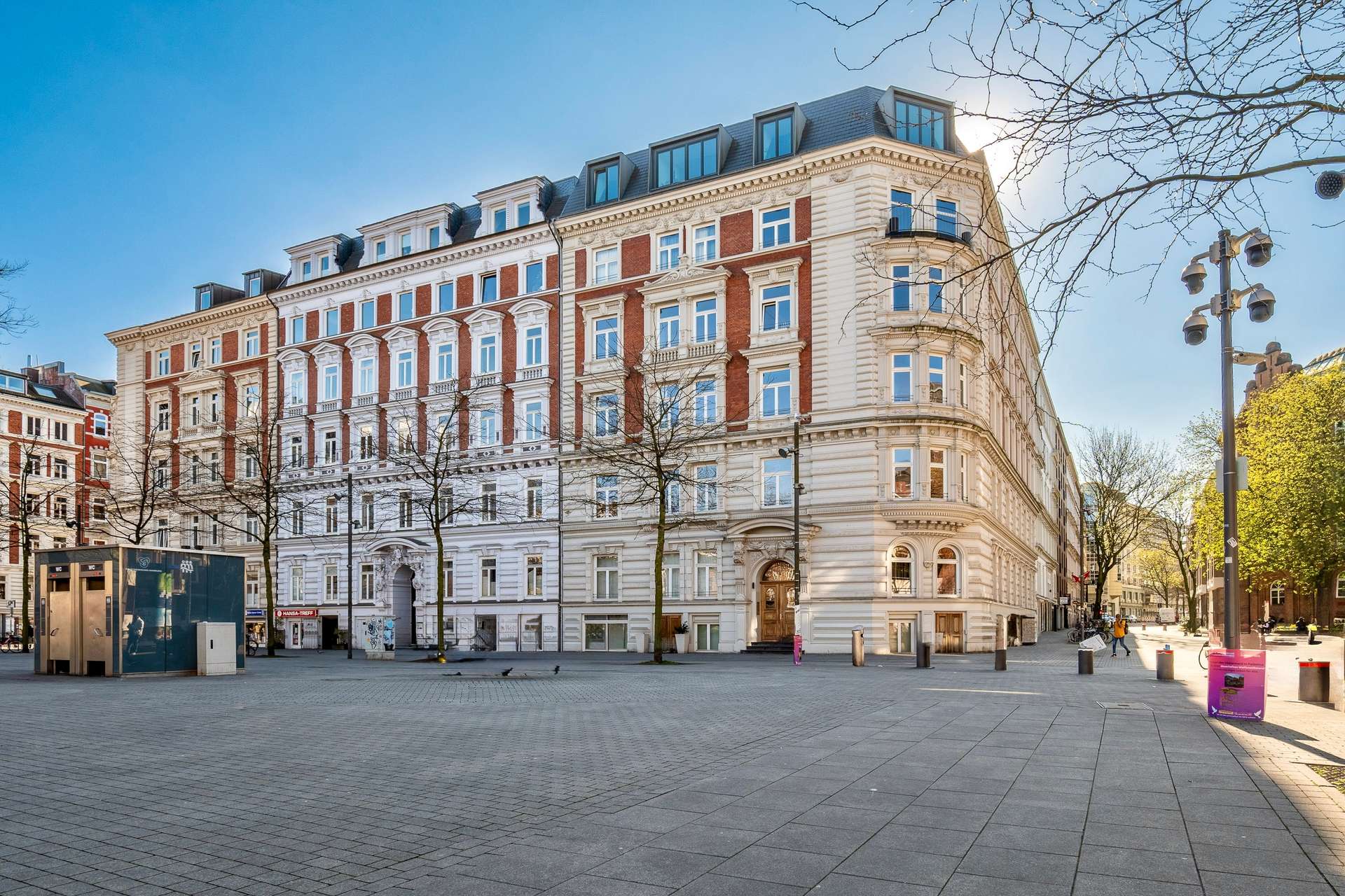 Hamburg – St. Georg | Kernsanierte Luxus-4-Zimmer-Wohnung mit exklusiver Ausstattung & Dachterrasse – Bild 3