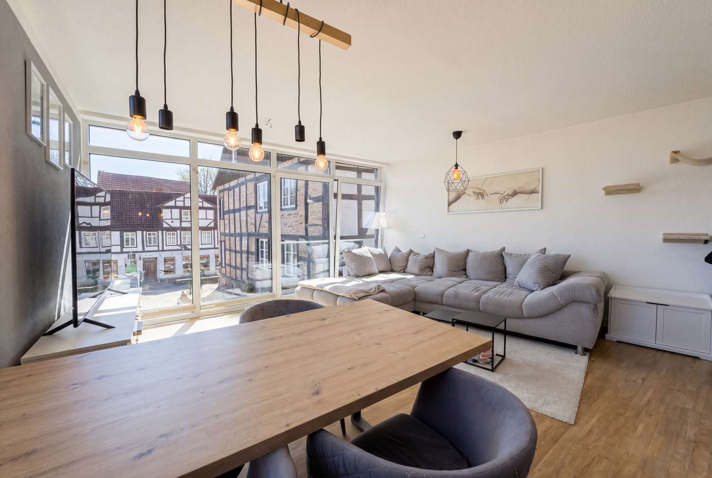 Modernes Stadthaus mit zwei Wohnungen und Dachterrasse in Top-Innenstadtlage – Bild 3