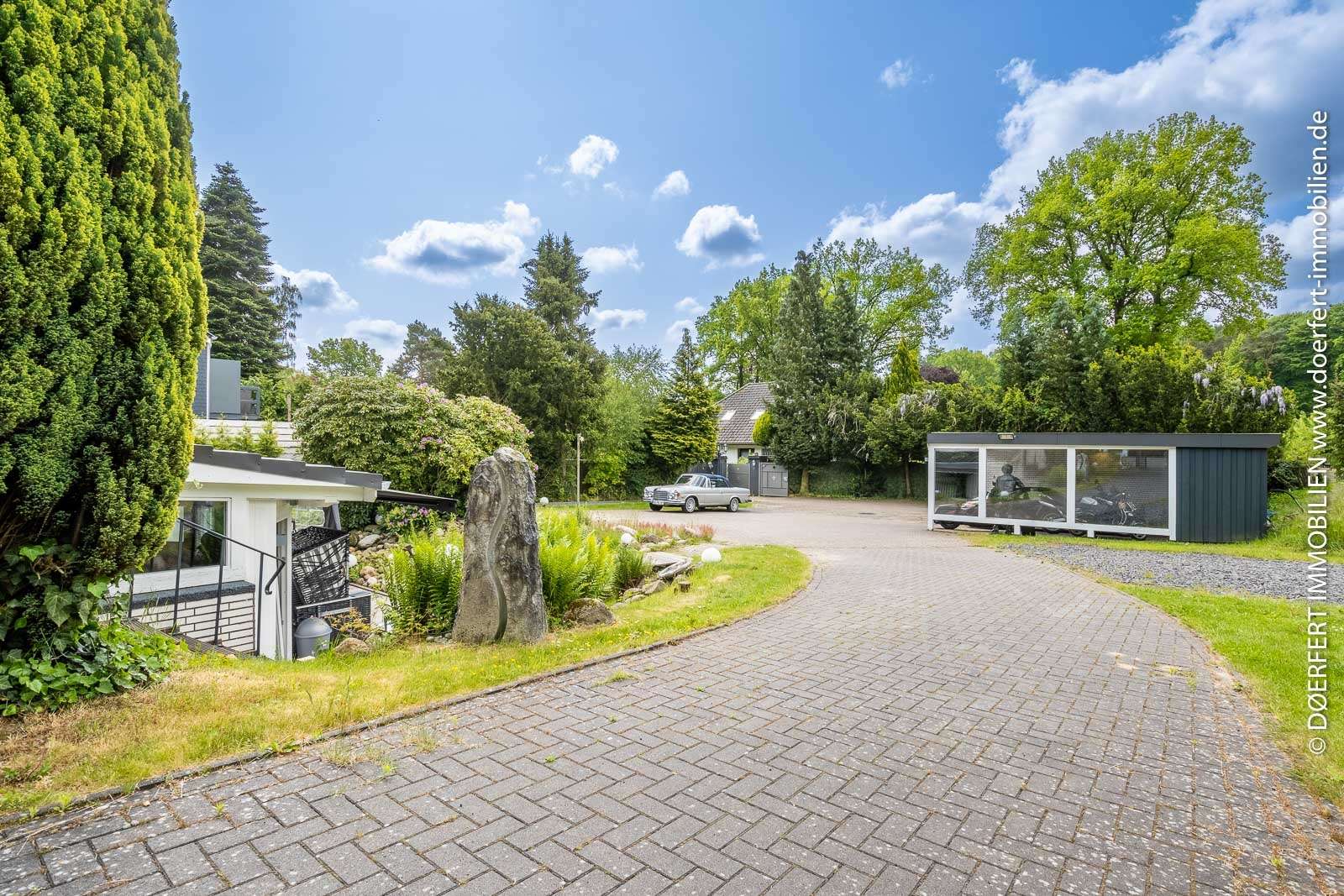 Paradies für Reiter und Pferdeenthusiasten: Reedervilla mit Feld, Koppel und privatem Waldzugang – Bild 4