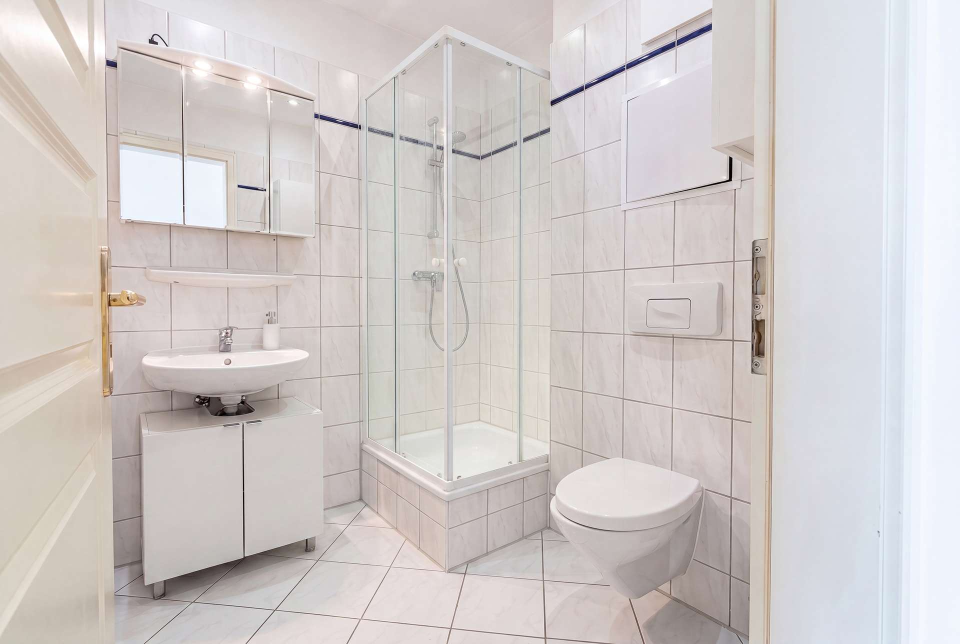 Charmantes 1-Zimmer-Apartment mit Balkon im ruhigen Hinterhof – Prenzlauer Berg – Bild 6