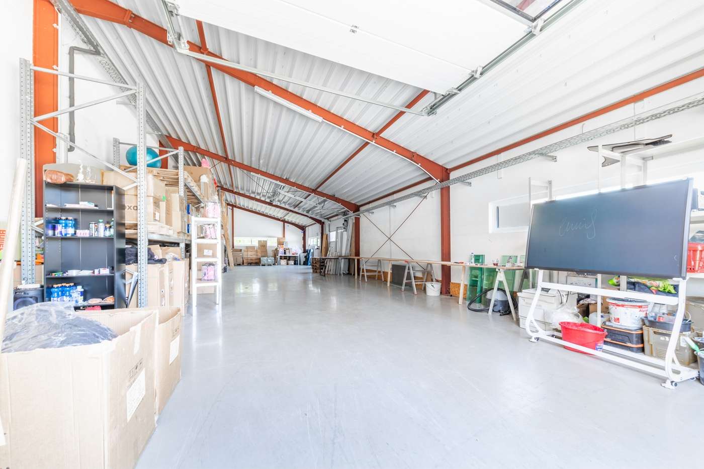 Modernes Wohn- & Gewerbeanwesen mit Hallen, Büroflächen und PV-Erträgen in ruhiger Lage von Sulingen – Bild 8