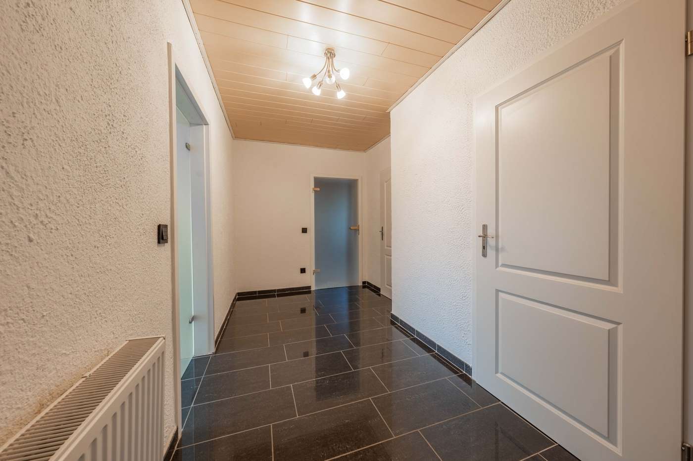 Großzügiges  Zwei- / Mehrgenerationenhaus mit 393 m² Wohnfläche & Traumgrundstück – Bild 8
