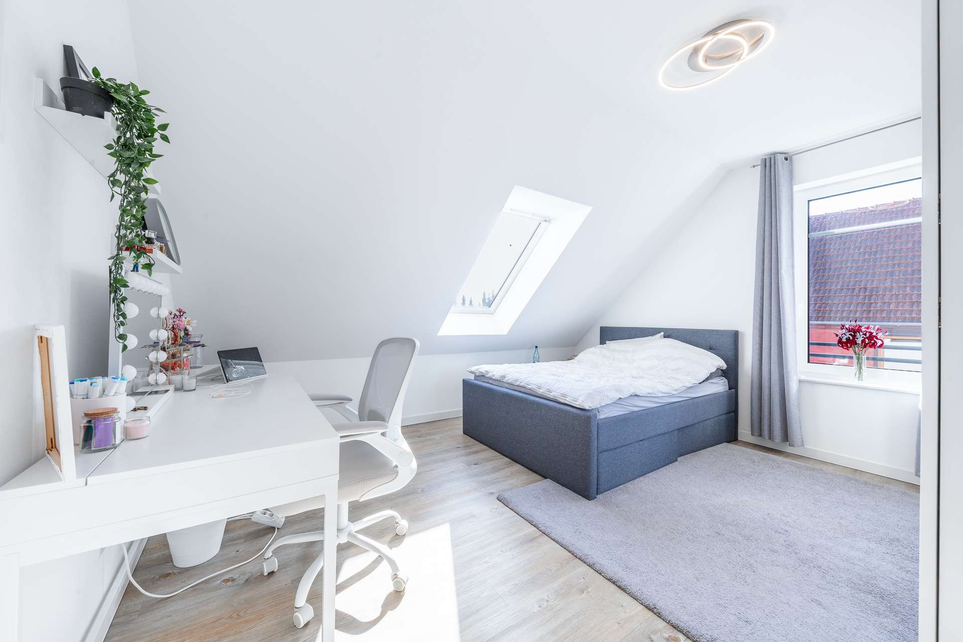 Exklusives Wohnen in Achim – mit privater Wellnessoase, Traumgarten und zusätzlicher Baufläche – Bild 7