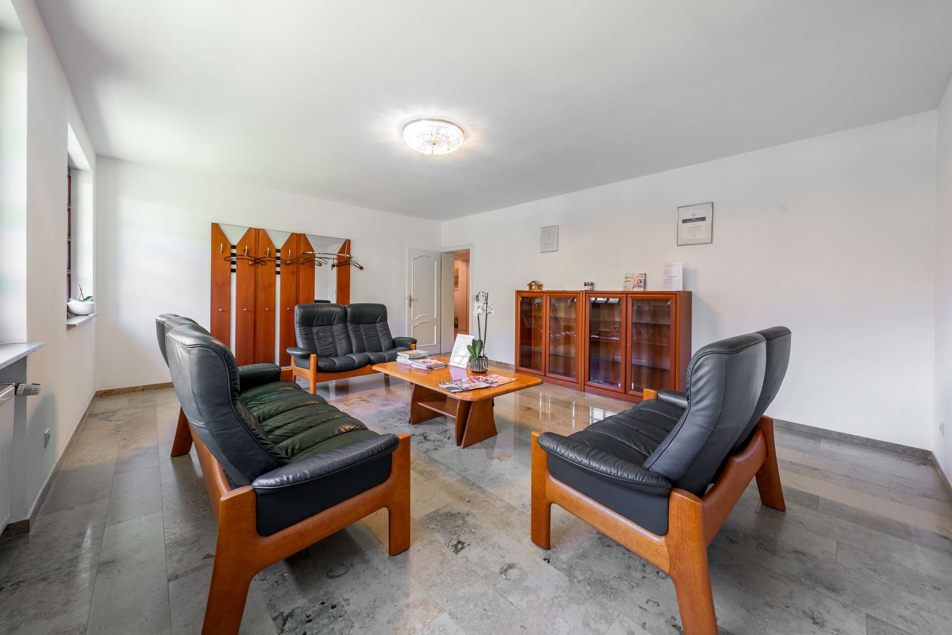 Reserviert: Einheit mit 243 m² – vielseitig nutzbar und mit Perspektive zur Wohnnutzung – Bild 10