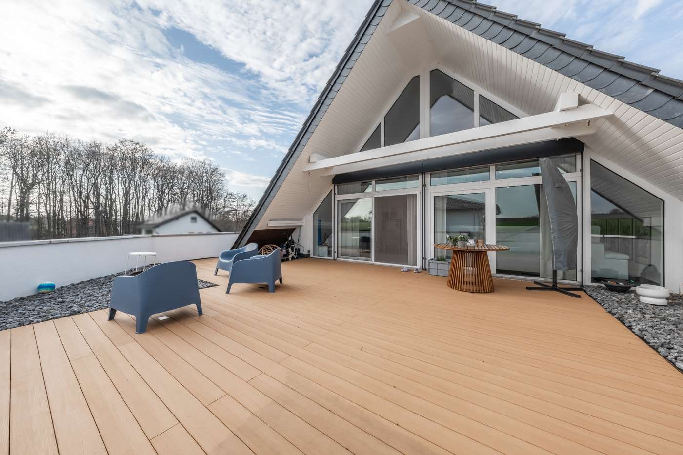 Traumhaftes Ein-/Zweifamilienhaus mit großem Garten & Dachterrasse in ruhiger Lage Kirchlengern – Bild 11