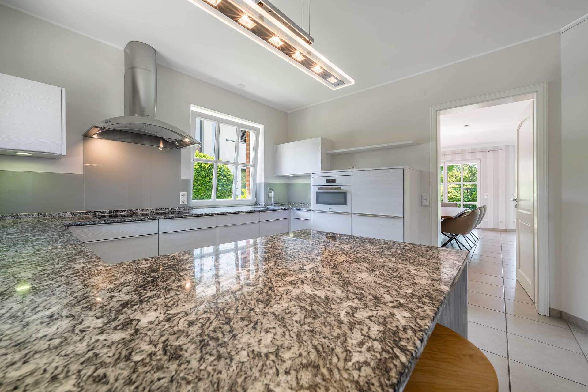 Villa mit besonderem Wohnambiente – Bild 7