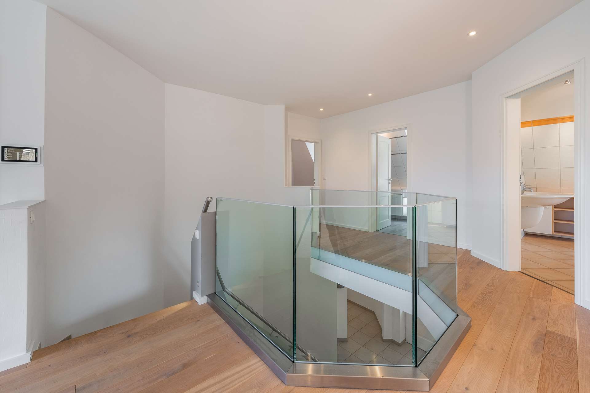 Villa mit besonderem Wohnambiente – Bild 6