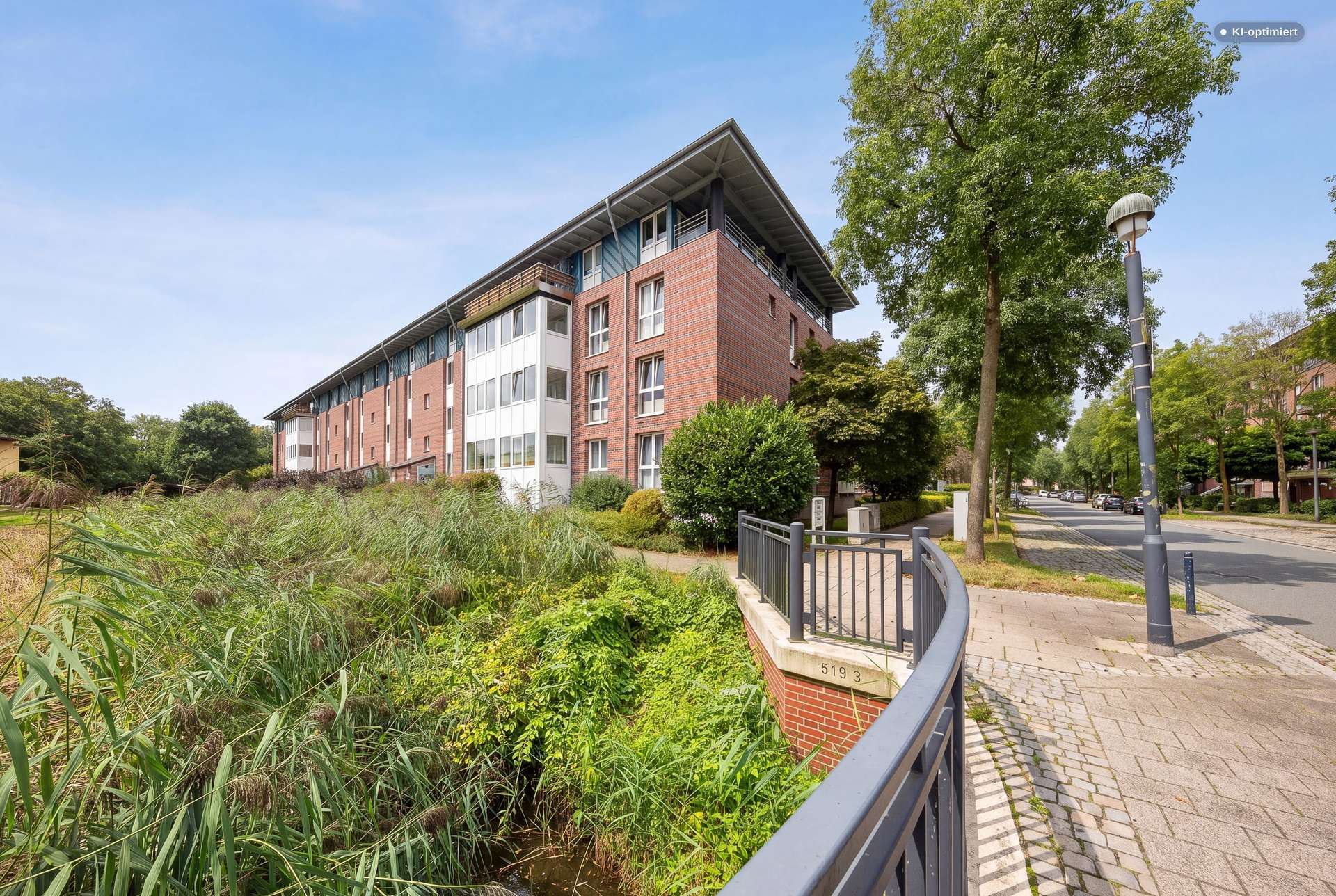 Stilvolles Wohnen in Bremen-Horn – großzügige 4-Zimmer-Wohnung – Bild 2