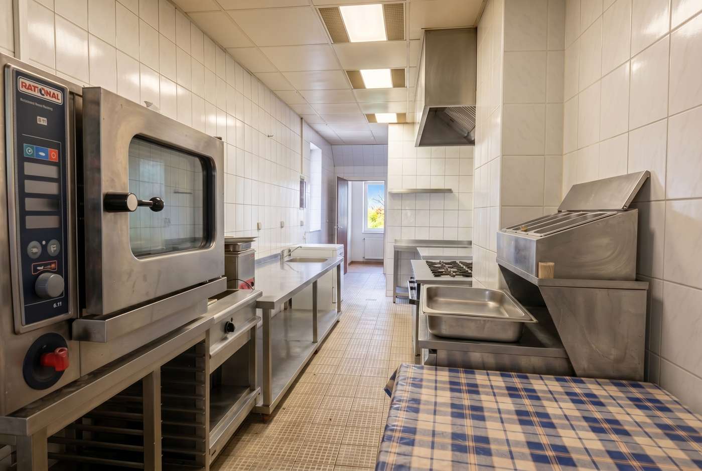 Wohn- & Geschäftshaus mit Restaurant, Saal und Vermietungspotenzial – Bild 6