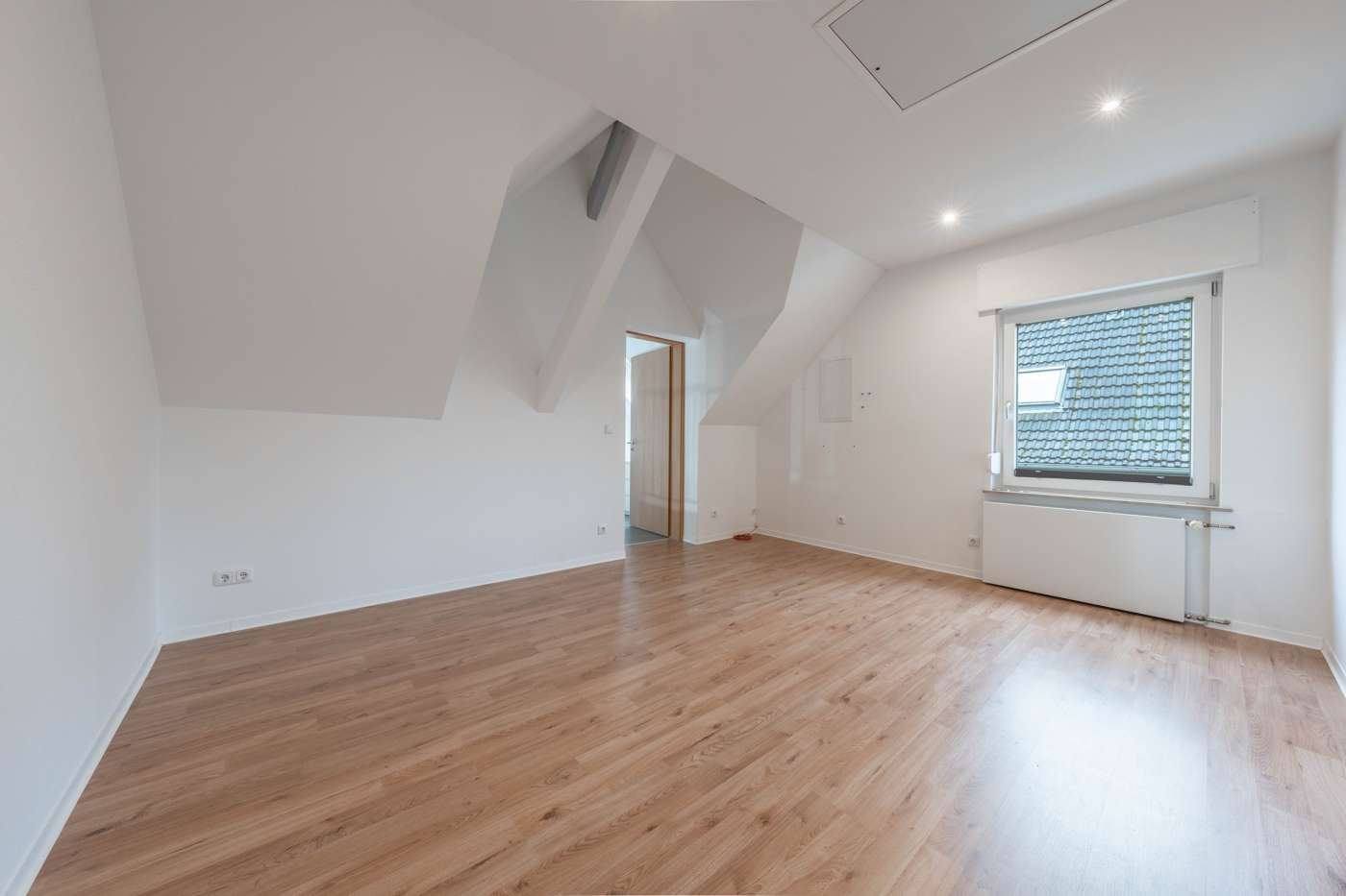 Renoviertes Ein-/ Zweifamilienhaus: Flexibel, modern und absolut charmant in Georgsmarienhütte – Bild 10