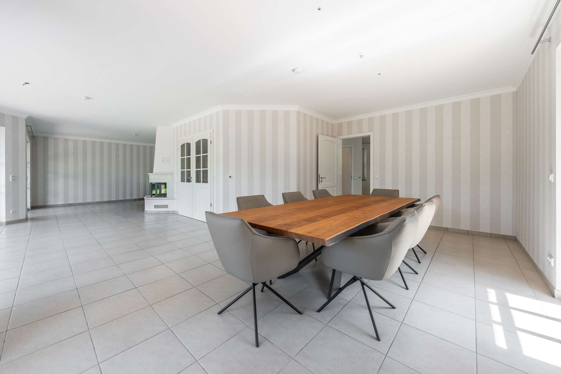 Villa mit besonderem Wohnambiente – Bild 8
