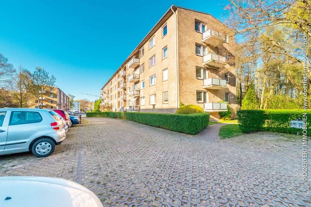 Hamburg – Wilhelmsburg / Gut vermietete 2,5 Zimmer Wohnung in zentraler Lage – Bild 1