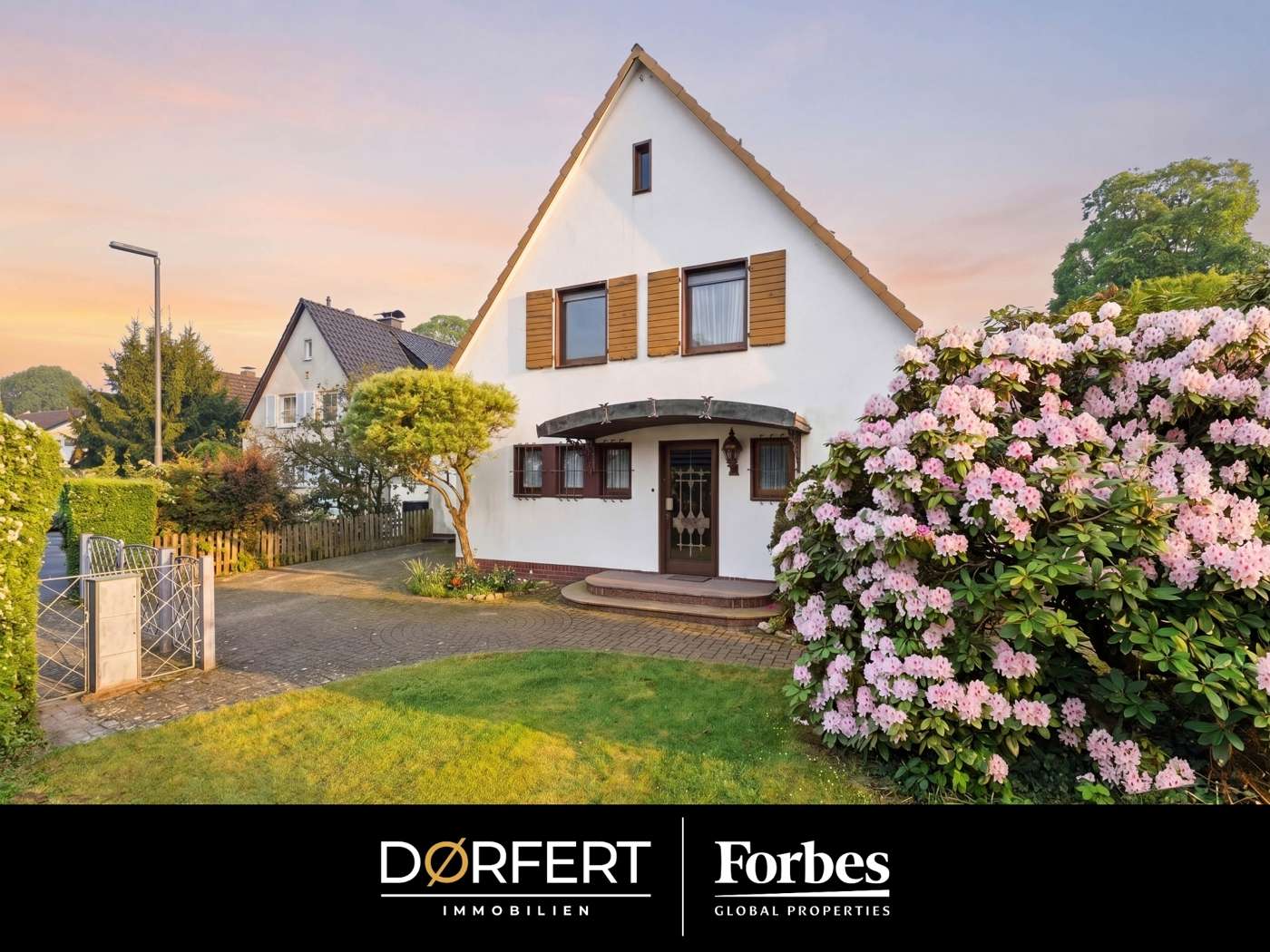 Charmantes Einfamilienhaus auf großzügigem Grundstück – ideal für Visionäre und Sanierungsliebhaber – Bild 1