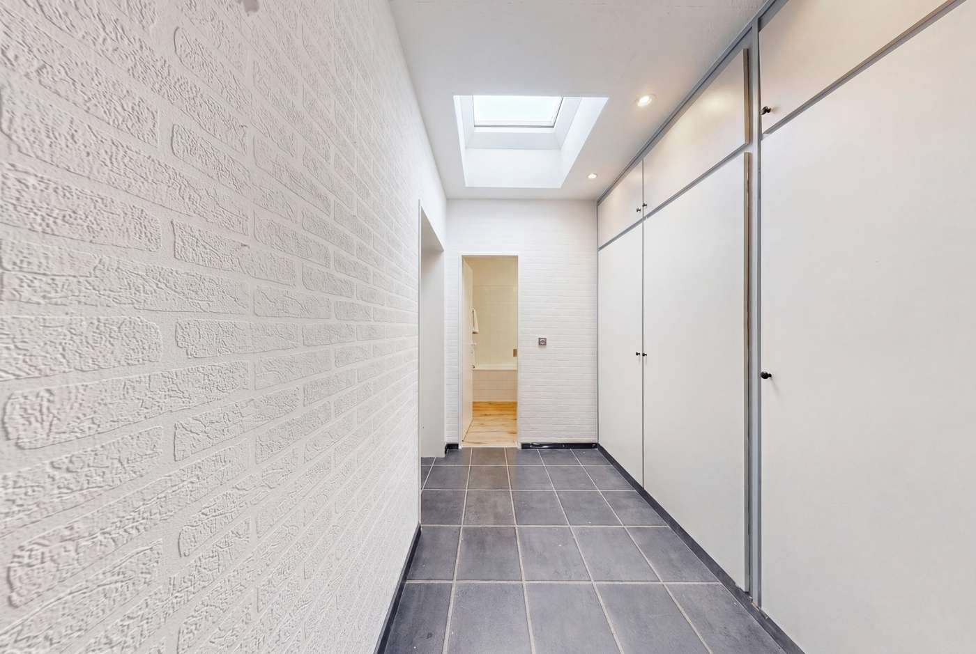 Modernisierte 2-Zi.-Wohnung mit Balkon-Terrasse, 76 m², gepflegt & ideal für Eigennutzer in Hannover – Bild 10