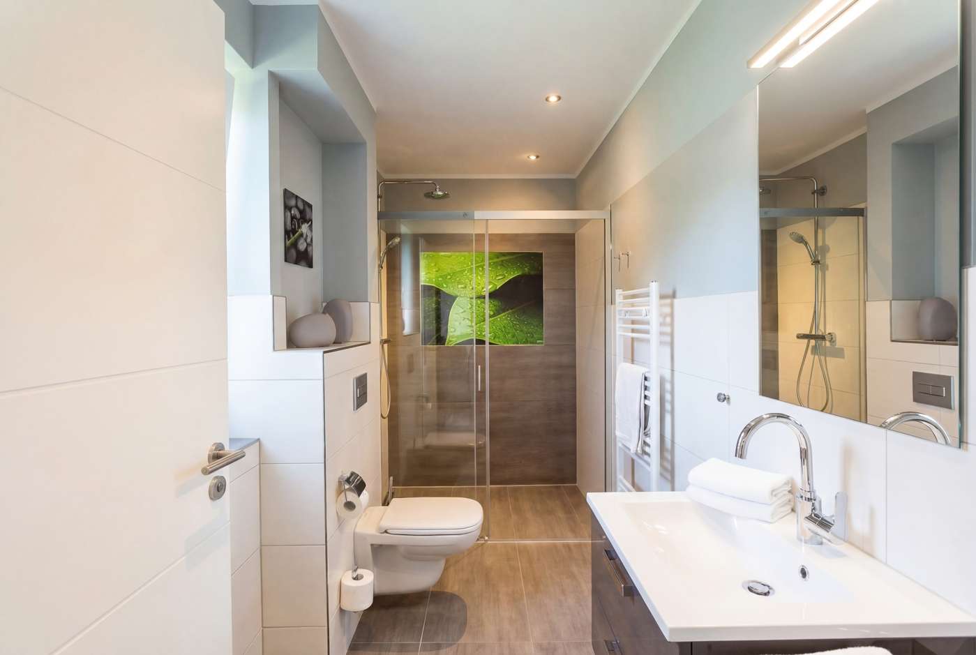 Chalet-Feeling in der Seenplatte: Entspanntes Leben in Toplage – Bild 8
