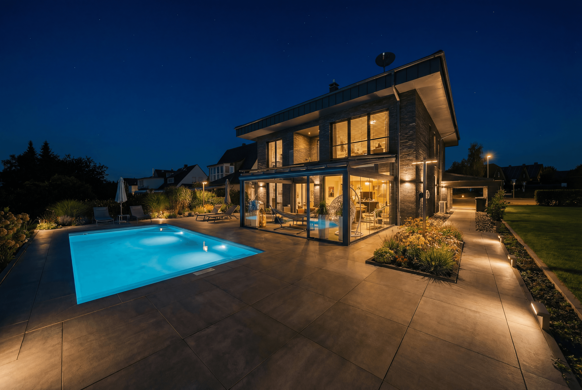 Zeitlose Stadtvilla mit Pool, Wintergarten & Premium-Ausstattung – Bild 3