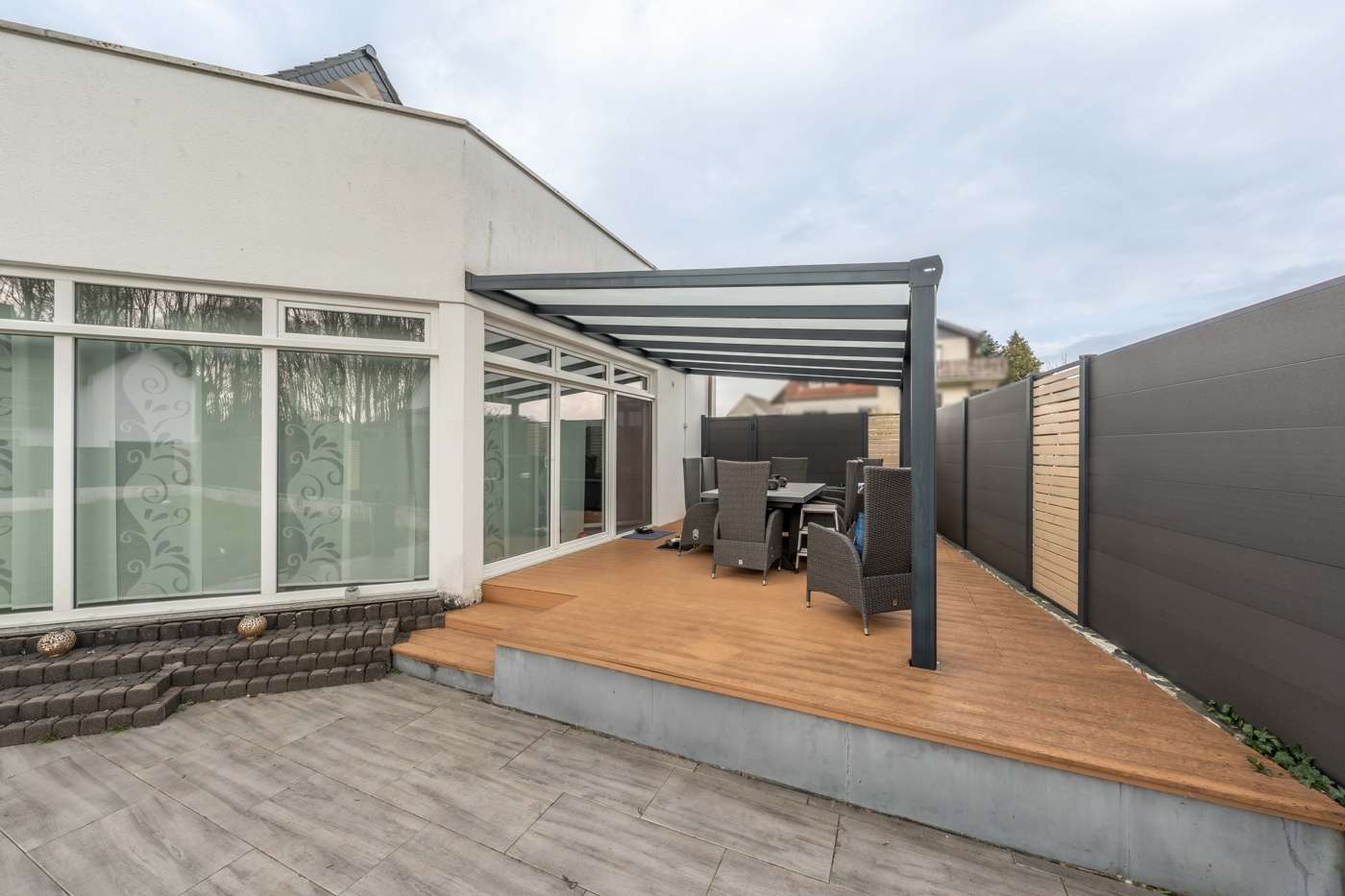 Traumhaftes Ein-/Zweifamilienhaus mit großem Garten & Dachterrasse in ruhiger Lage Kirchlengern – Bild 10
