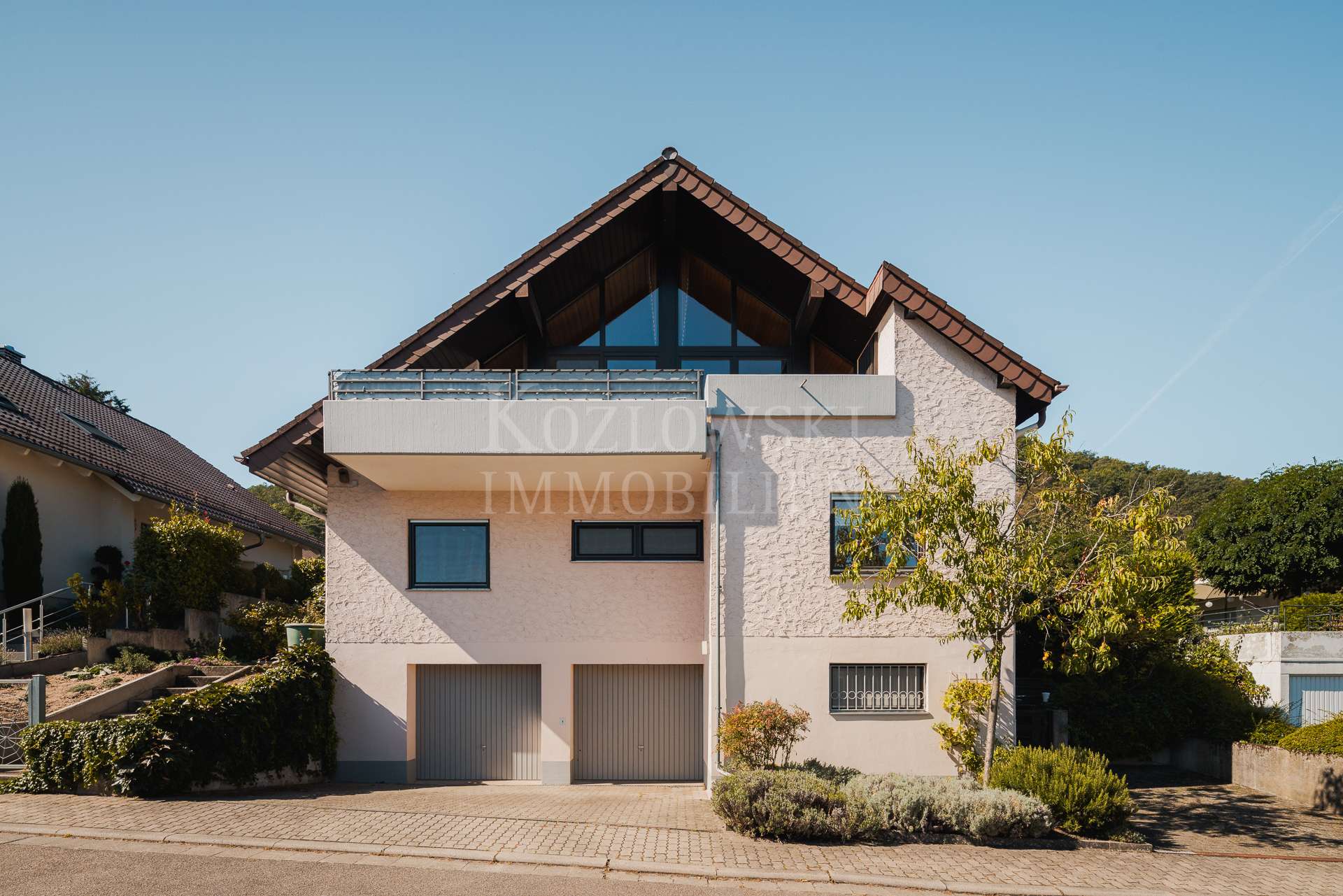 EFH - Straßenansicht